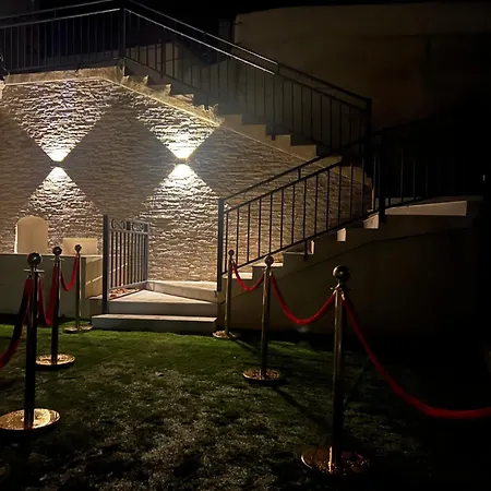 Cinema & Jacuzzi Appartement