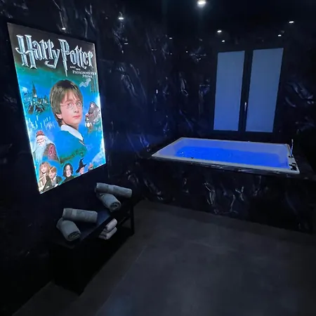 Appartement Cinema & Jacuzzi *